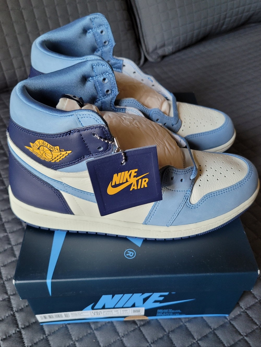 NIKE Air Jordan 1 Retro High OG - FD2596-400, NEW in Box, Sz 10.5 Women/9 Mens